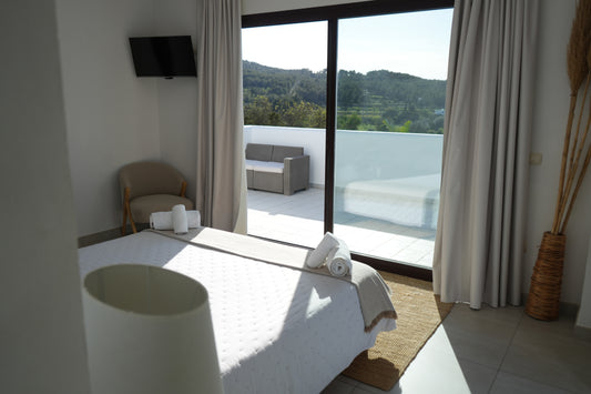 SUITE 3 AZURA