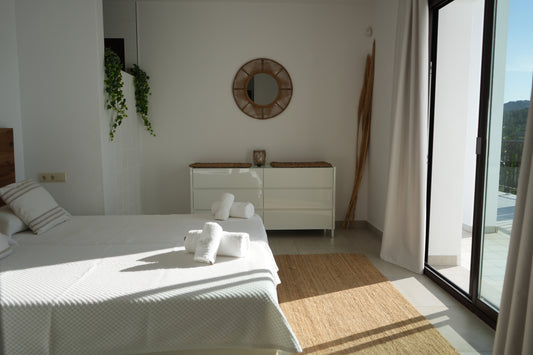 LUXURIOUS SUITE 5 ROSELLA